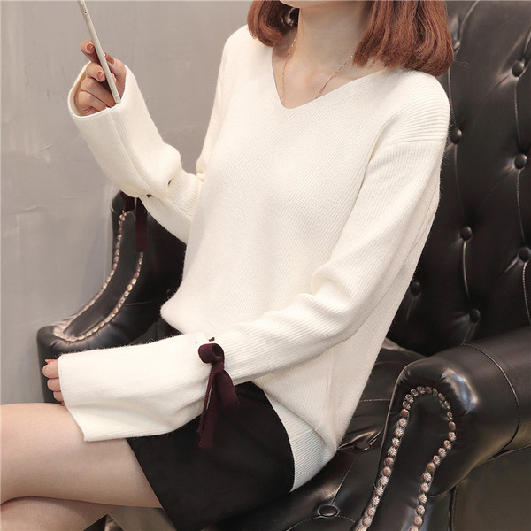 Pulover elegant pentru femei cu o panglică în trei culori