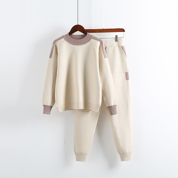 Set pulover + pantaloni de tricotat de damă modern - trei culori