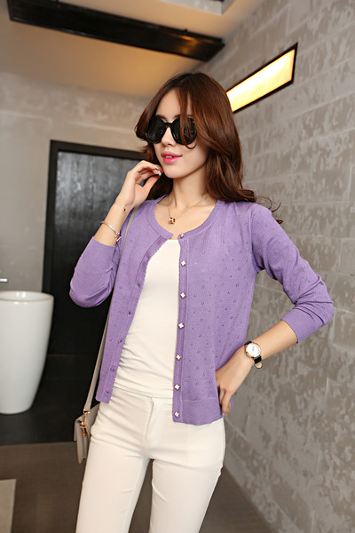 Stílusos női mellény gombokkal több színben