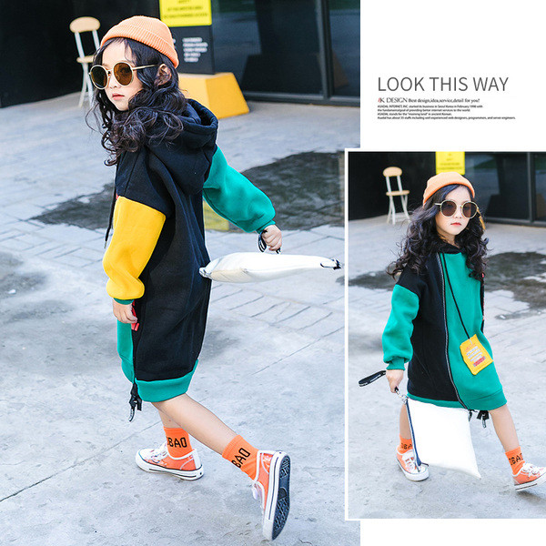 Gyerek sport-alkalmi ruha dekoratív cipzárral