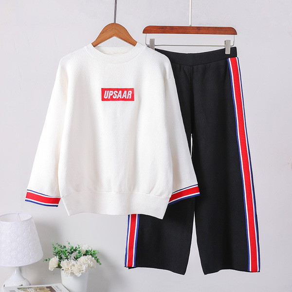 Női sport szett kötőblúz + nadrág szegéllyel - három színben