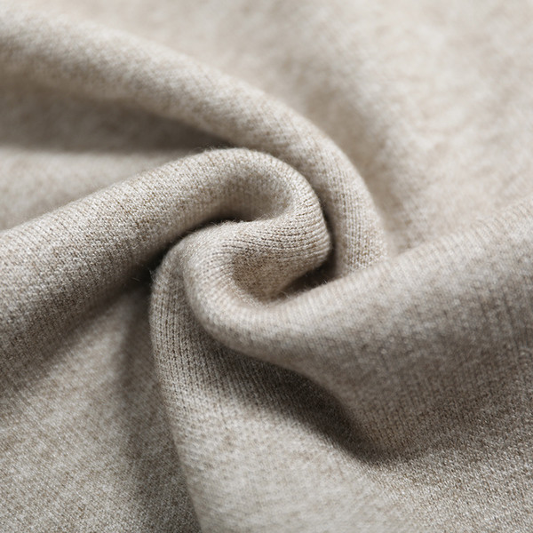 Két színben zsiráfos női pulóver