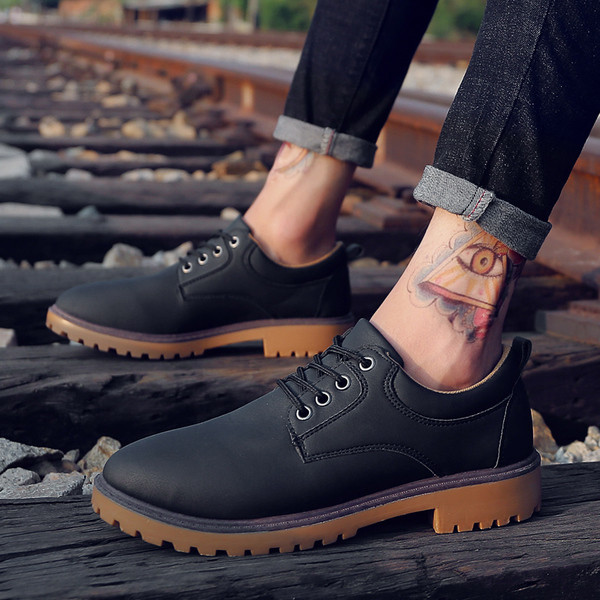 Stílusos férfi csizma eko bőrből három színben