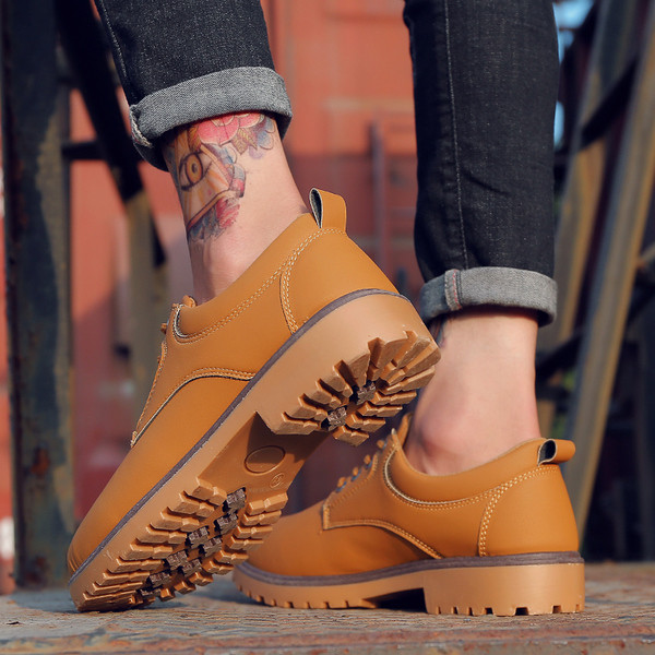 Stílusos férfi csizma eko bőrből három színben