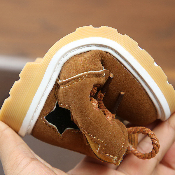 Meleg gyerekcsizma lányoknak és fiúknak több színben