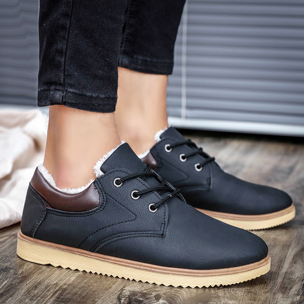 Sportos és elegáns férfi csizma puha béléssel, három színben