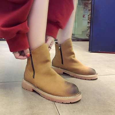 Μοντέρνες γυναικείες μπότες σε τρία χρώματα - στρογγυλεμένο μοτίβο