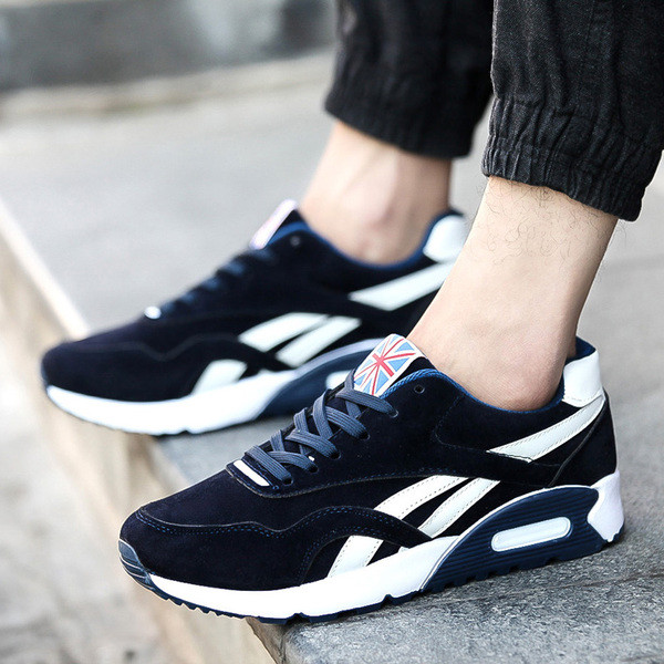 Modern férfi tornacipő vastag talppal - két modell