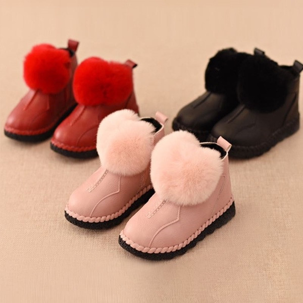 Modern gyerekcsizma lányoknak pehely elemmel, többféle színben