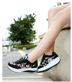 Ανδρικά πάνινα παπούτσια με floral μοτίβα