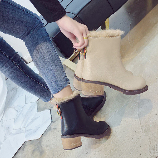 Cizme de top de damă cu puf în negru și bej