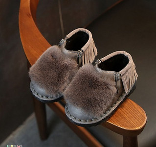 Παιδικές χειμερινές μπότες  για κορίτσια με γούνα σε διάφορα χρώματα