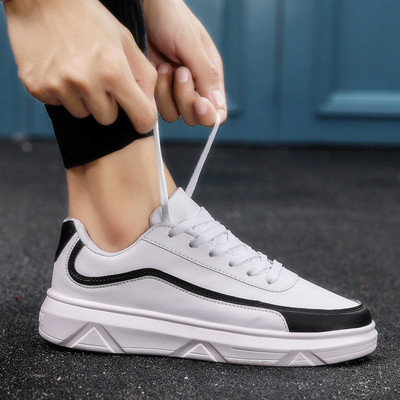 Ανδρικά αθλητικά πάνινα παπούτσια σε διάφορα μοντέλα