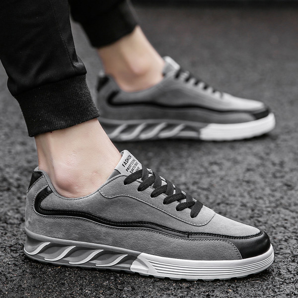 Ανδρικά αθλητικά παπούτσια σε τέσσερα χρώματα