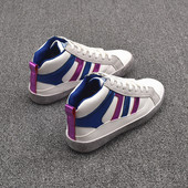 Tenisi dama in mai multe culori cu dungi colorate