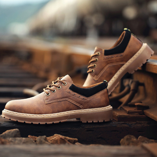 Pantofi eleganti pentru barbati din piele ecologica in patru culori