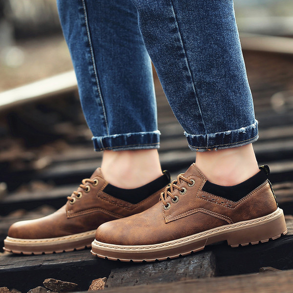 Pantofi eleganti pentru barbati din piele ecologica in patru culori