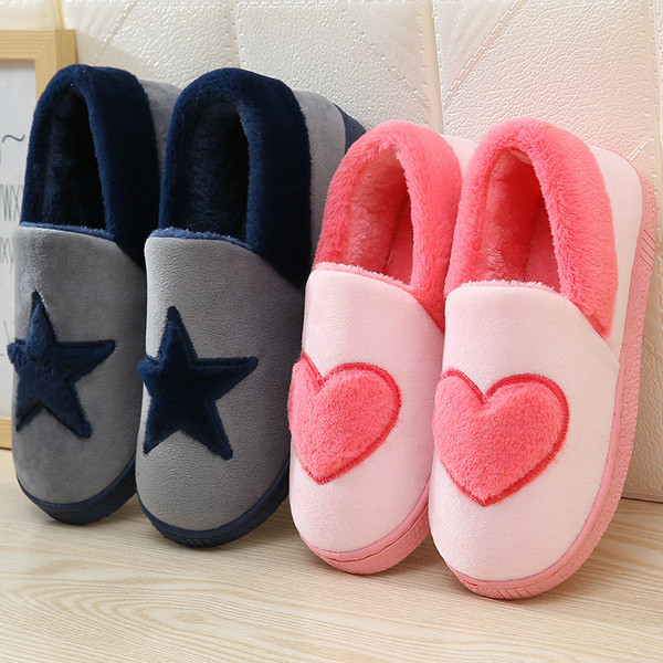 Παντόφλες  γυναικείες και ανδρικές