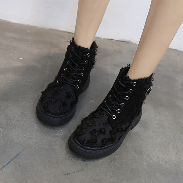 Cizme casual de dama in negru, roz si alb