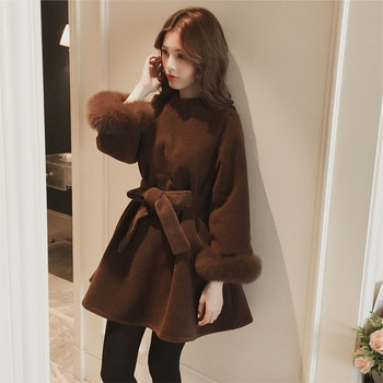 Rochie de iarna de dama moderna croiala model cu puf pe maneci in mai multe culori