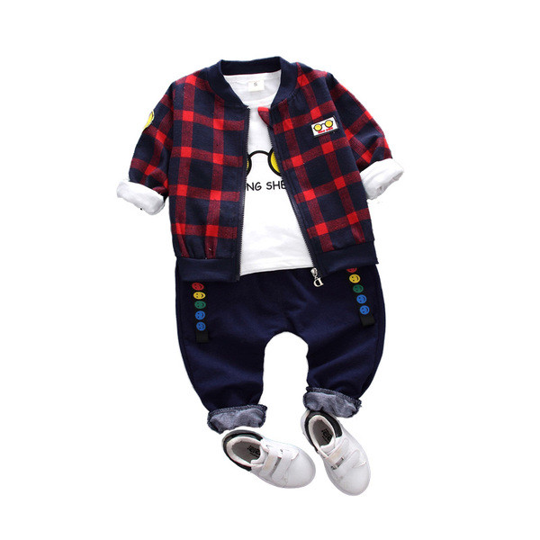 Modern gyerekkészlet fiúknak három részből - több színben