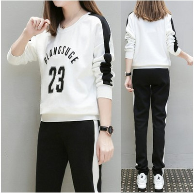 Női sport készlet többféle modellben