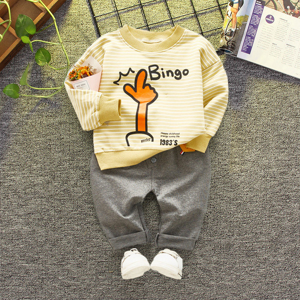 Két részből álló sport gyerekkészlet - blúz és nadrág három színben