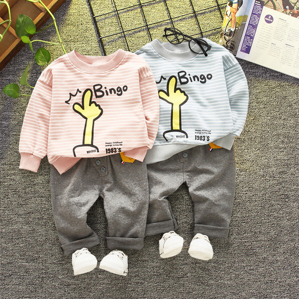 Két részből álló sport gyerekkészlet - blúz és nadrág három színben