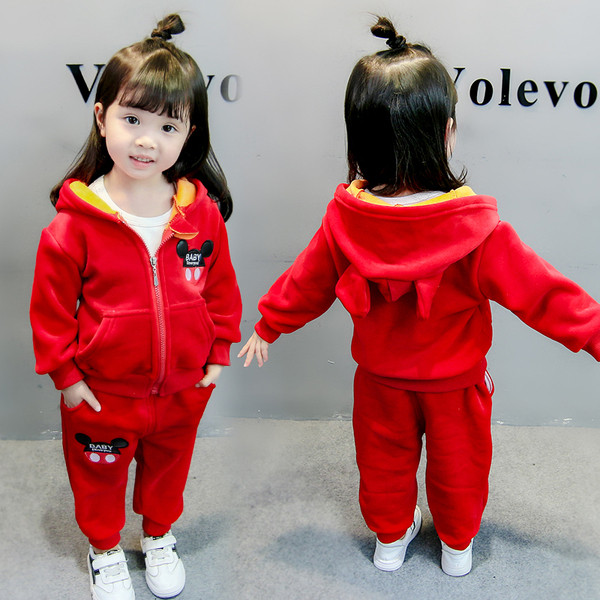 Gyermek sportkészlet lányoknak 3D díszítéssel és három színben