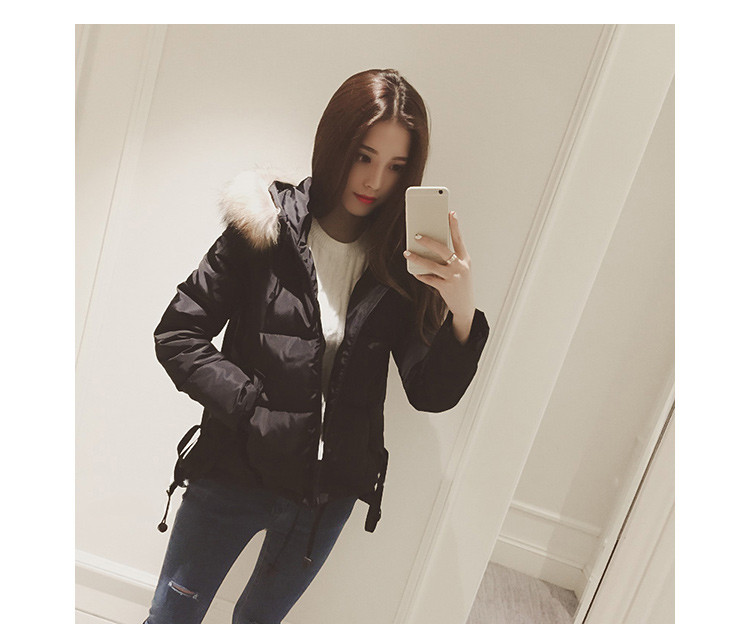 Μοντέρνο γυναικείο μπουφάν σε τρία  χρώματα