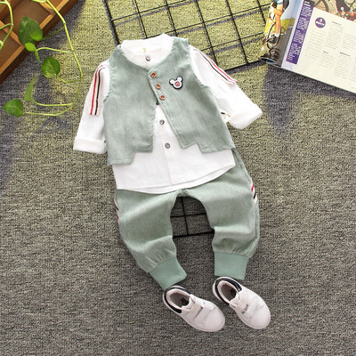 Modern háromrészes gyerekkészlet fiúknak három színben