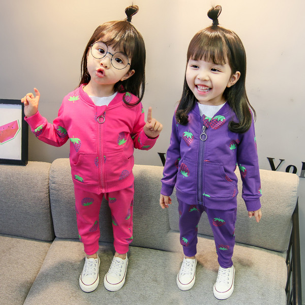 Set sport pentru copii pentru fete cu model in trei culori