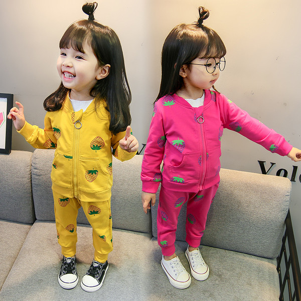 Set sport pentru copii pentru fete cu model in trei culori