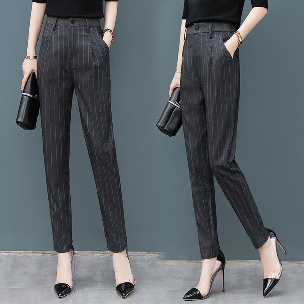 Γυναικείο κλασικ`ο  παντελόνι  με ψηλή μέσης σε γκρι χρώμα