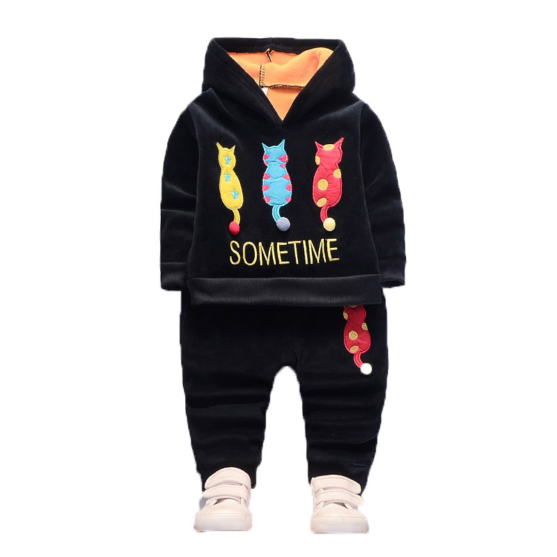 Kétrészes gyerekkészlet fiúknak, két színben logóval