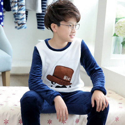 Ζεστή και απαλή παιδική  πιτζάμες  σε διάφορα μοντέλα κατάλληλα για αγόρια και κορίτσια