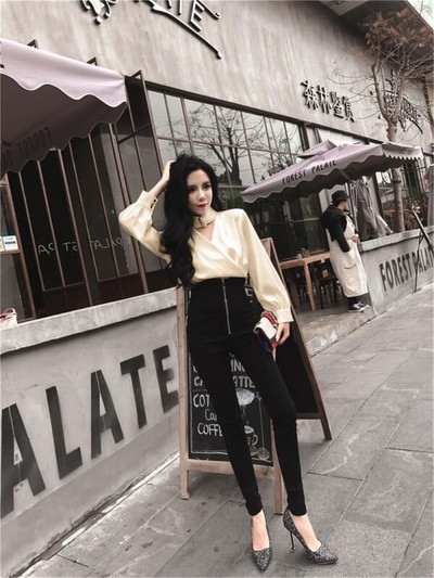 Női elegáns szett - blúz és magas derekú nadrág