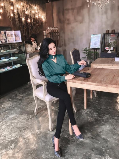 Női elegáns szett - blúz és magas derekú nadrág