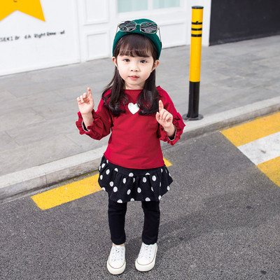 Set pentru copii modern pentru fete din două părți - bluză cu aplicație și jambiere cu fustă