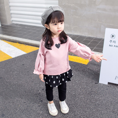 Set pentru copii modern pentru fete din două părți - bluză cu aplicație și jambiere cu fustă