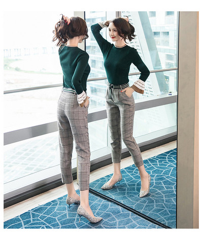 Γυναικείο κομψό σετ - μπλούζα με κομμένα μανίκια και παντελόνι και ζώνη