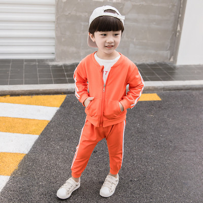 Αθλητικό σετ για αγόρια σε δύο χρώματα