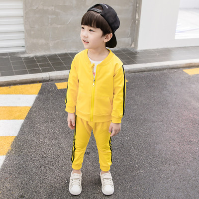 Αθλητικό σετ για αγόρια σε δύο χρώματα