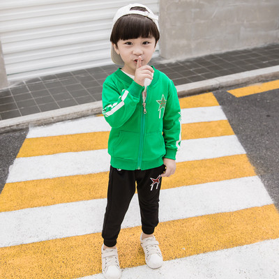 Αθλητικό σετ για αγόρια σε δύο χρώματα