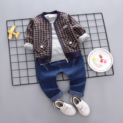 Μοντέρνο παιδικό σετ σε τρία τεμάχια  με στοιχεία 3D για αγόρια - τρία μοντέλα