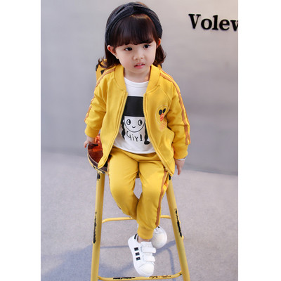 Παιδικό αθλητικό σετ για κορίτσια με κεντήματα σε τρία χρώματα