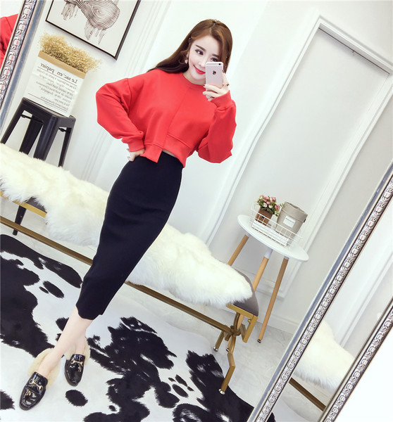 Set dama - bluza in doua culori si fusta neagra