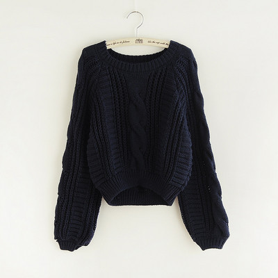 Széles női pulóver O-nyakkal