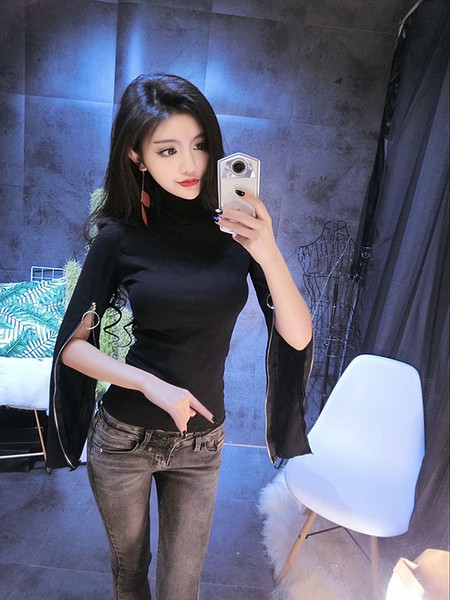 Μοντέρνο  γυναικείο ζιβάγκο με φερμουάρ στο μανίκι  σε δύο χρώματα