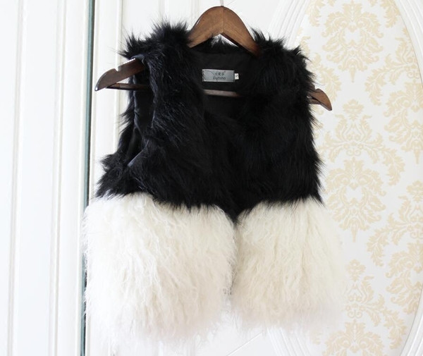 ΝΕΟ μοντέλο μοντέρνο γυναικείο γιλέκο σε μαύρο και άσπρο χρώμα